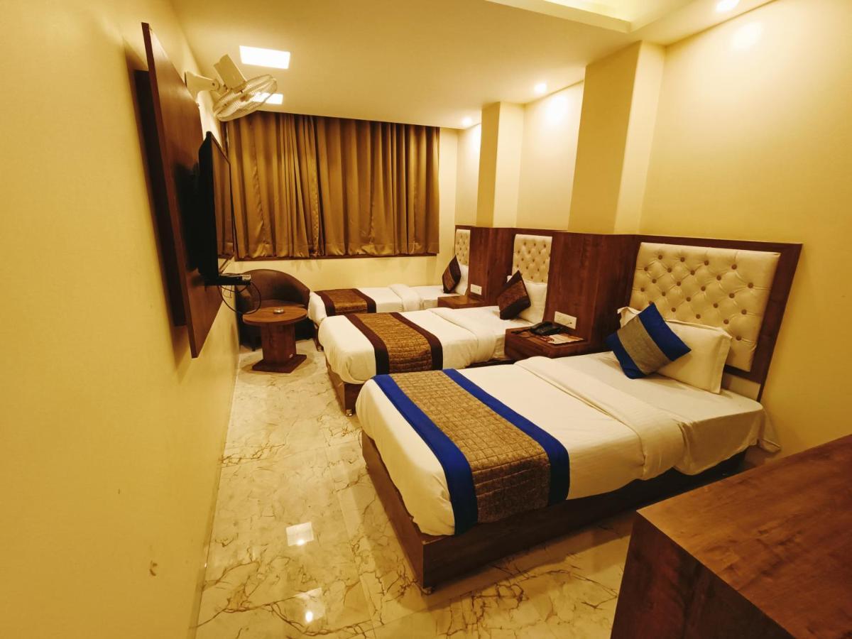 Mayda Inn- A Boutique Hotel New Delhi Buitenkant foto