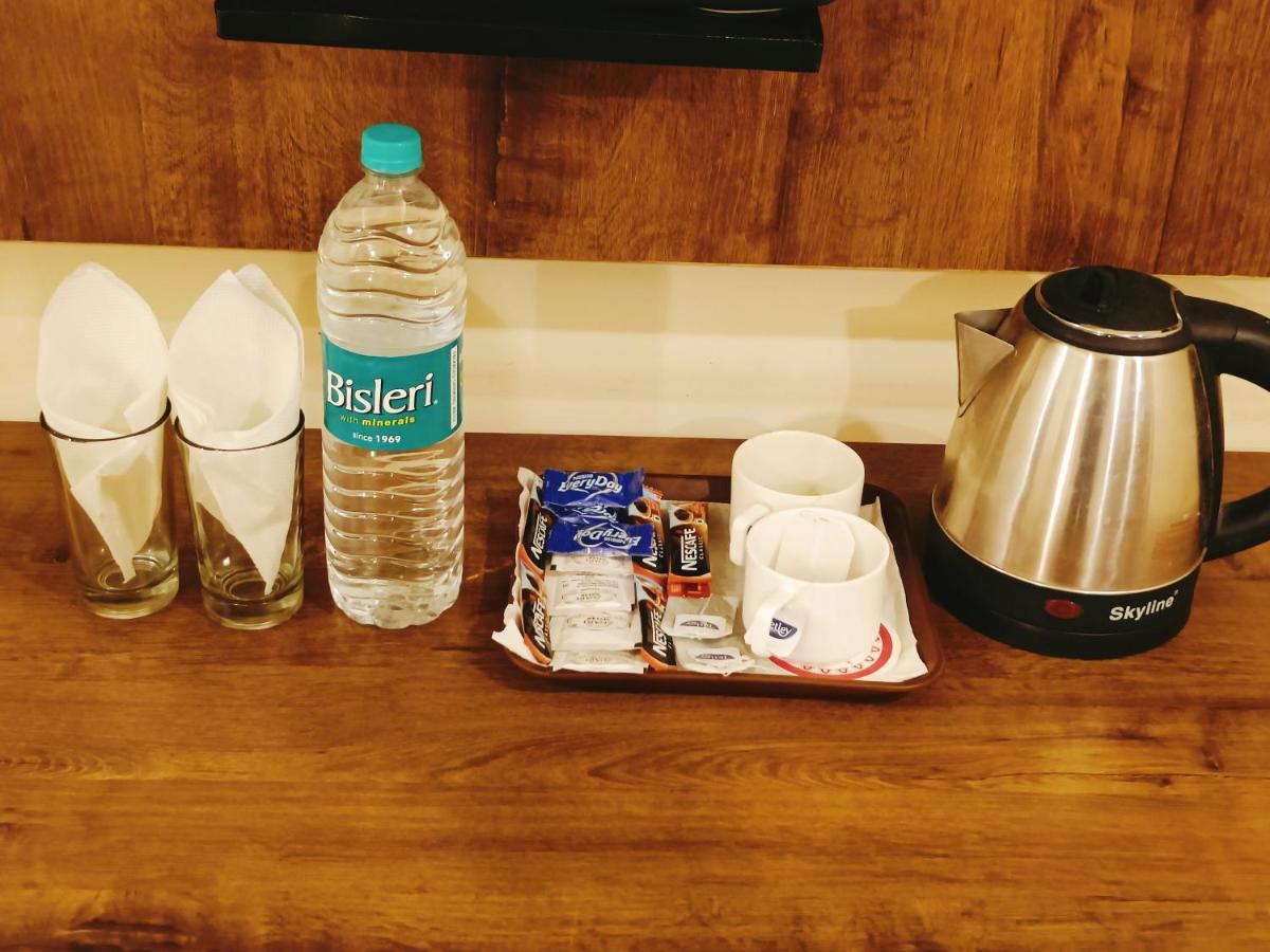 Mayda Inn- A Boutique Hotel New Delhi Buitenkant foto