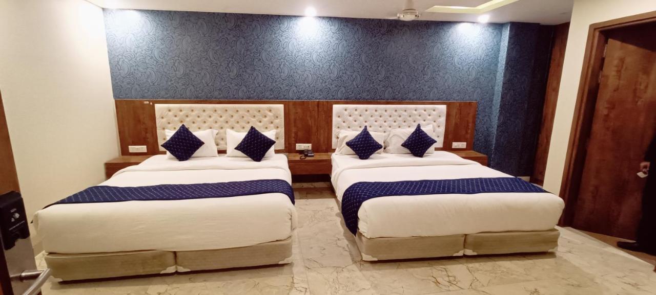 Mayda Inn- A Boutique Hotel New Delhi Buitenkant foto