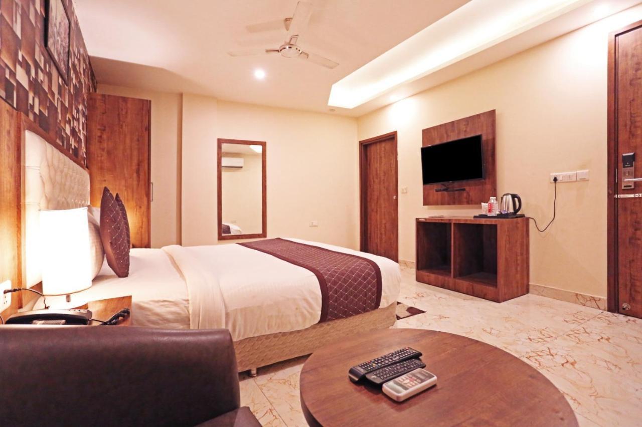 Mayda Inn- A Boutique Hotel New Delhi Buitenkant foto