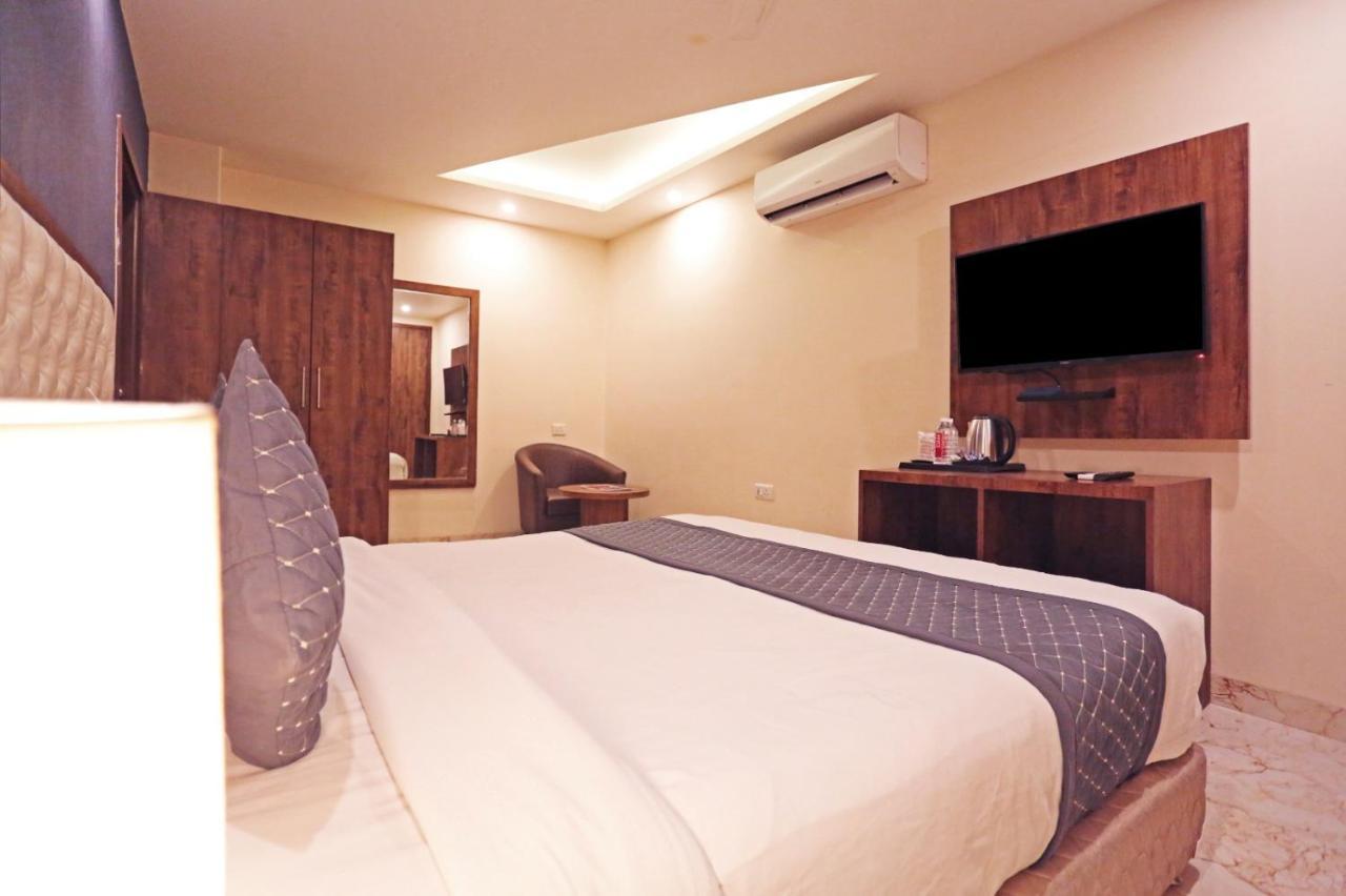 Mayda Inn- A Boutique Hotel New Delhi Buitenkant foto